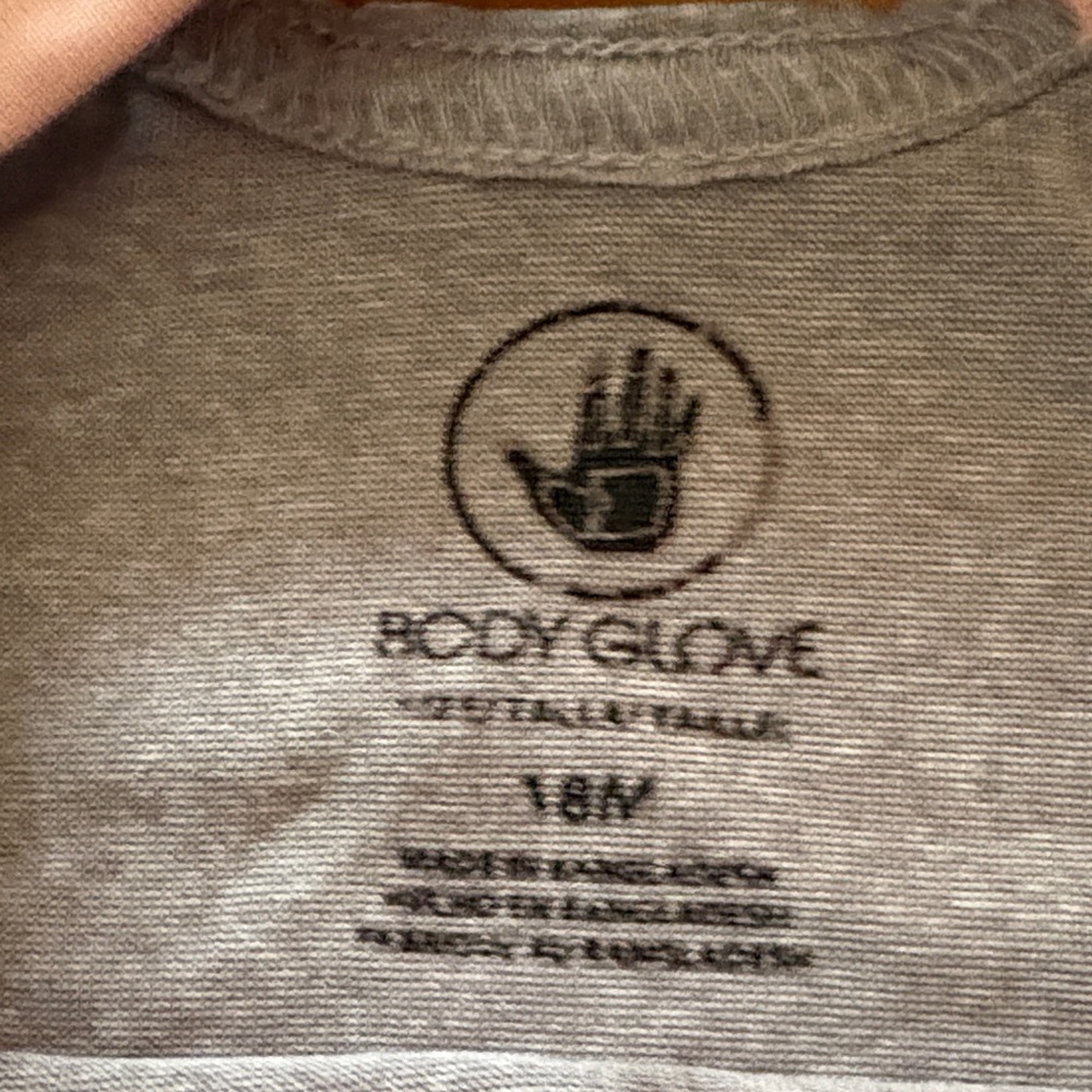 6/$20 Body Glove 3 Pc Girl's set. Shorts, Shirt & Joggers 18m EUC - Picture 8 of 9